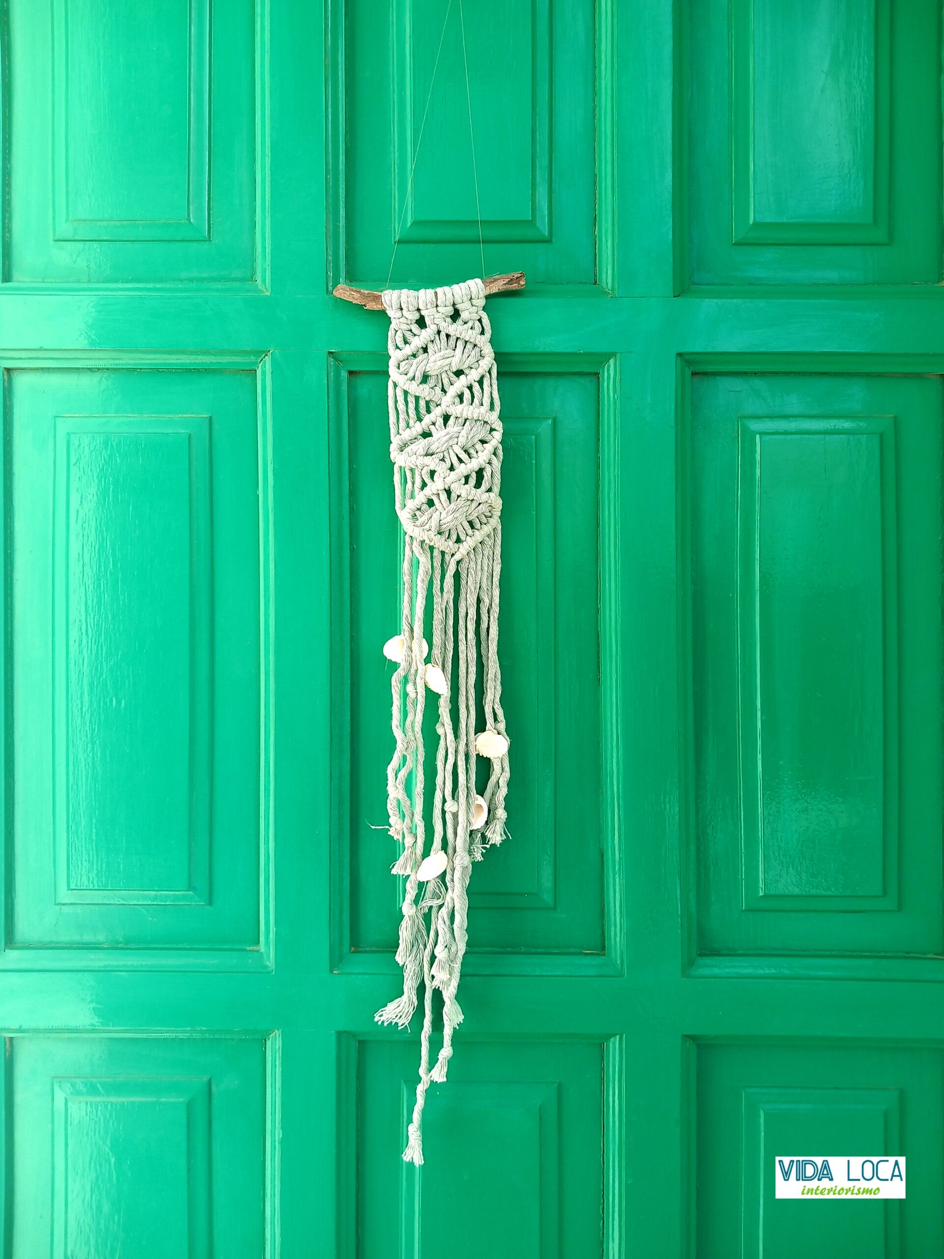 Colgante macrame' y madera